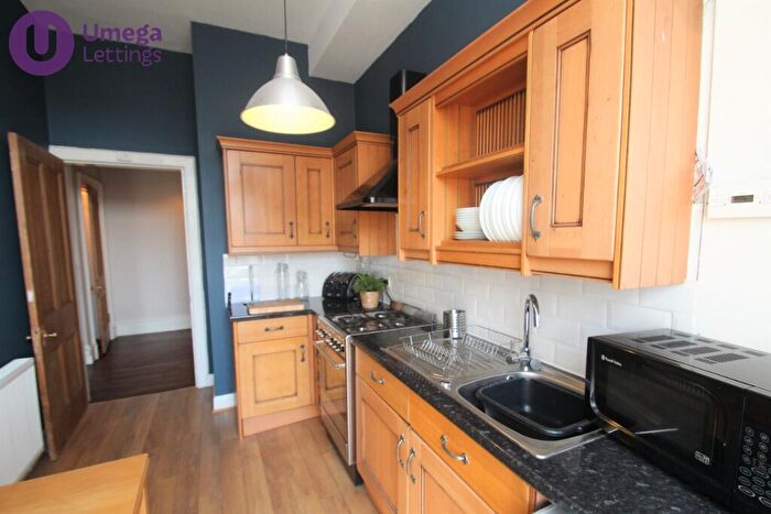 1 Bedroom Apartment To Rent In Lauriston Place, Lauriston, Edinburgh, EH3