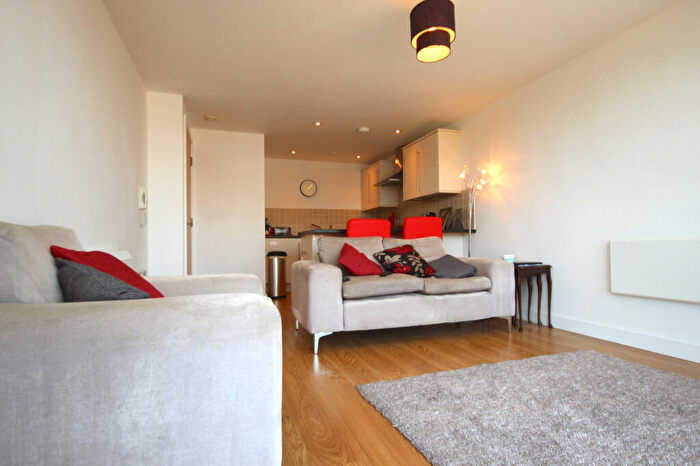 2 Bedroom Apartment To Rent In Hamilton House, Pall Mall, Liverpool, Merseyside, L3