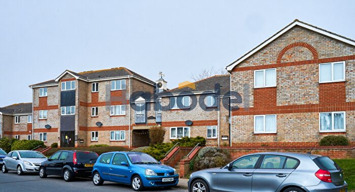 1 Bedroom Flat To Rent In Crown Meadow Court, Love Road, Lowestoft, NR32