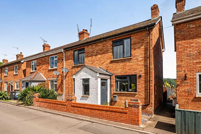 5 Bedroom Semi-Detached House For Sale In Quantock View, Bishops Lydeard, TA4