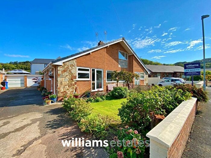 2 Bedroom Semi-Detached Bungalow For Sale In Glan Ffyddion, Dyserth, LL18