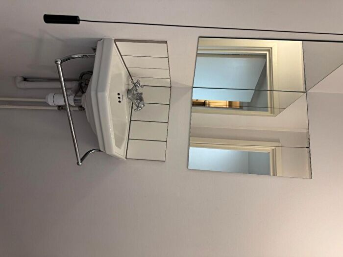 1 Bedroom Flat To Rent In Ashwell Street, Leicester, Leicestershire, LE1