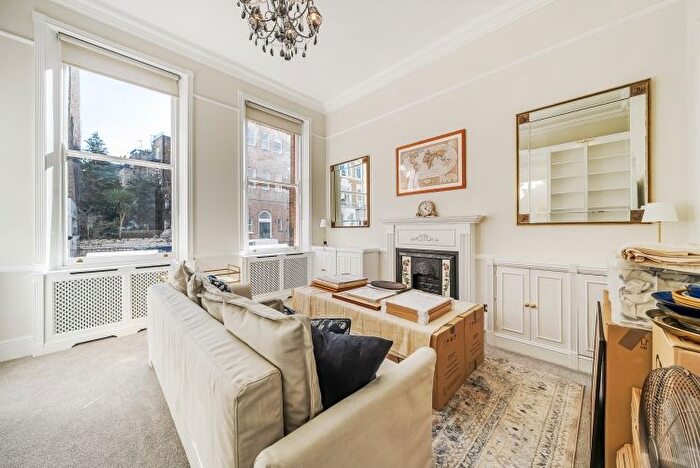 1 Bedroom Flat To Rent In Nevern Square, London, SW5