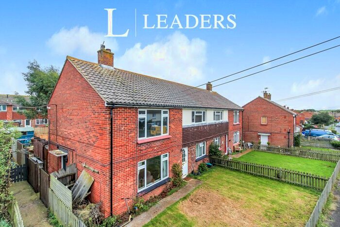 2 Bedroom Maisonette To Rent In Cinque Ports Way, Seaford, BN25