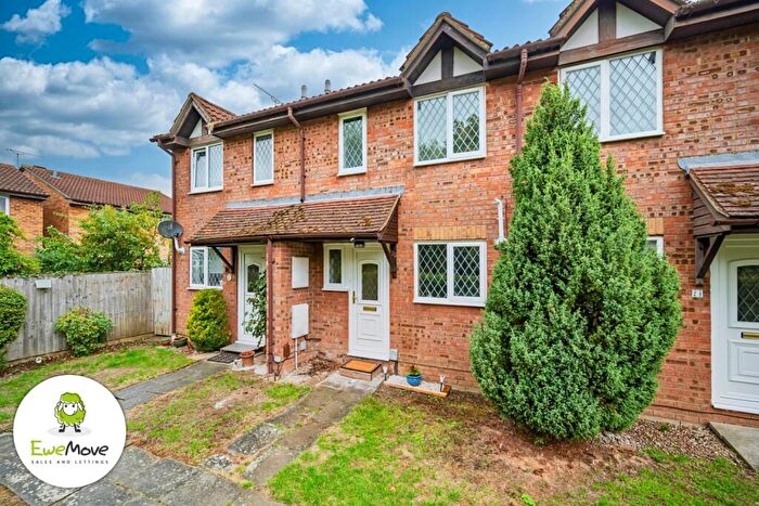 2 Bedroom Terraced House For Sale In Stonybeck Close, Westlea, | Bedroom Mid-Terrace Home, SN5