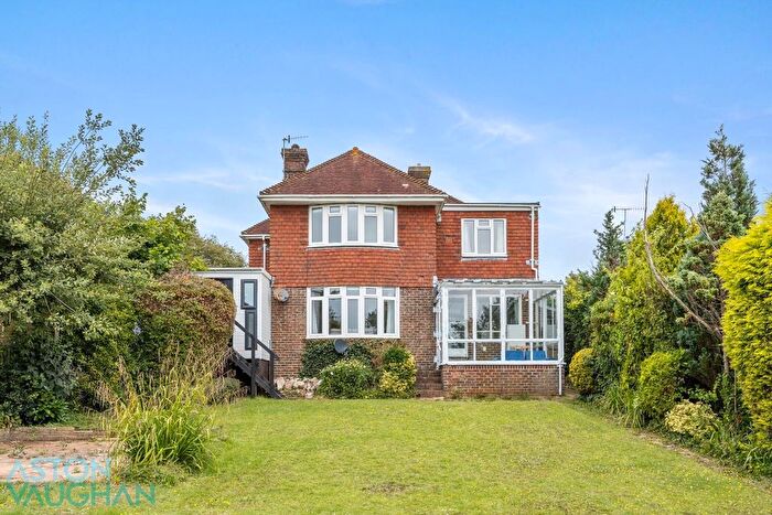 5 Bedroom Detached House To Rent In Shirley Drive, Hove, BN3