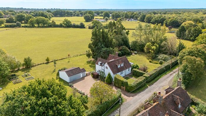 5 Bedroom Detached House For Sale In Kingsland Lane, Egerton, TN27