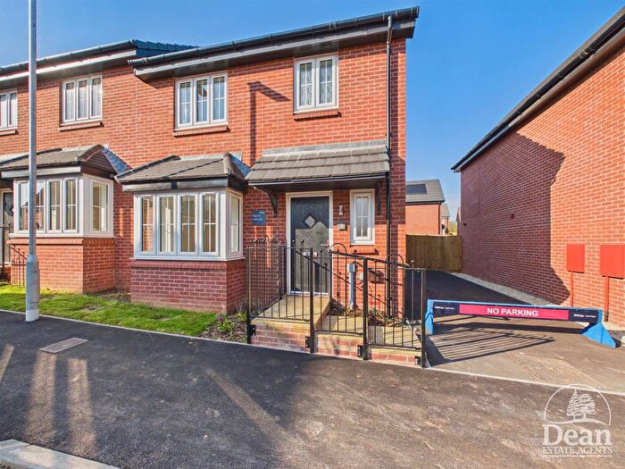 3 Bedroom Semi Detached House For Sale In Forest Walk, West Off, Lydney, GL15