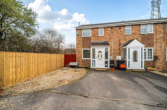 2 Bedroom End Terrace House For Sale In Francomes, Haydon Wick, Swindon, SN25