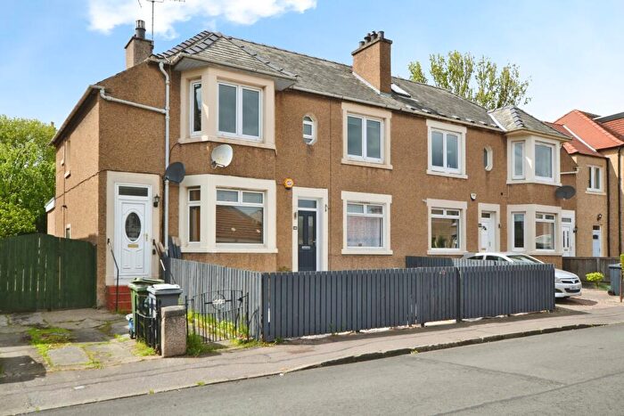2 Bedroom Flat To Rent In Easter Drylaw View, Edinburgh, EH4