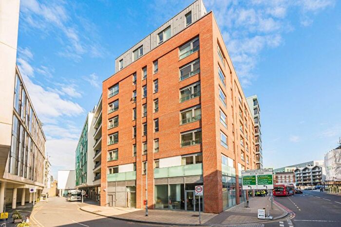 1 Bedroom Flat To Rent In Hardwicks Square, Wandsworth, SW18