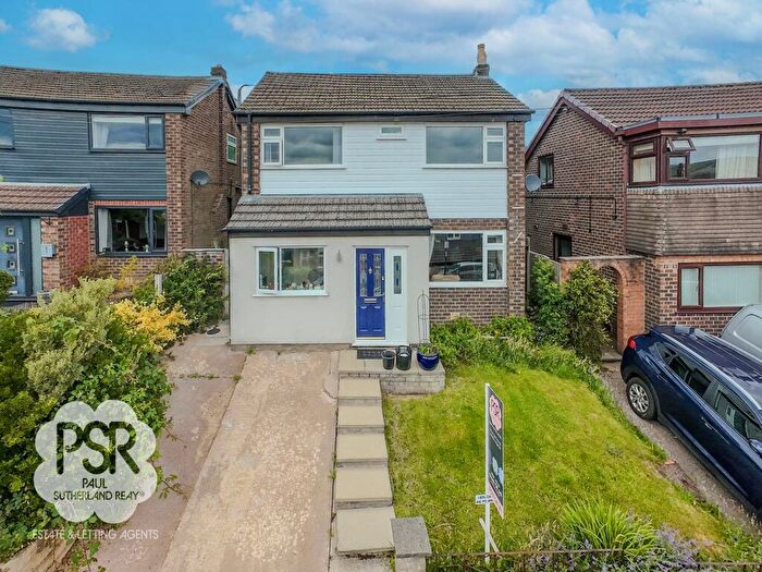 5 Bedroom Detached House For Sale In Scaliot Close, New Mills, SK22