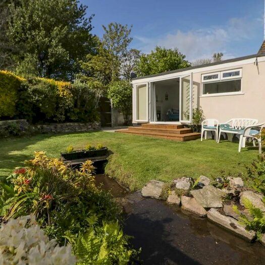 1 Bedroom Semi-Detached Bungalow To Rent In Towan Blystra Road, Newquay, TR7