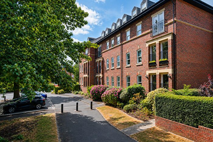 2 Bedroom Flat For Sale In College Court, Ripon, HG4