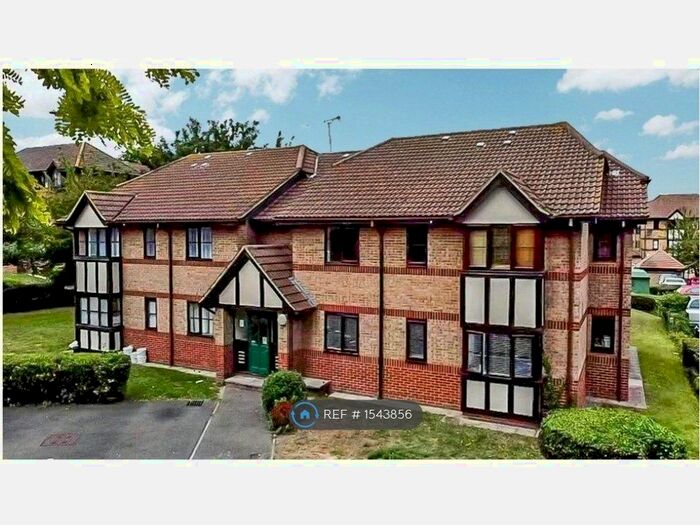 2 Bedroom Flat To Rent In Osbourne Road, Dartford, DA2