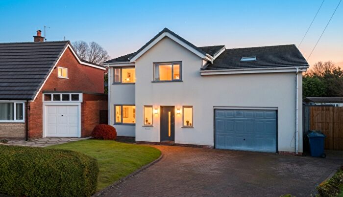 4 Bedroom Detached House For Sale In Delph Common Road, Aughton, Ormskirk, - Over Square Feet, L39