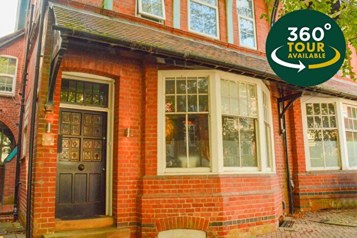 1 Bedroom Flat To Rent In Alexandra Road, Stoneygate, Leicester, LE2