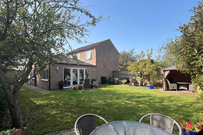 3 Bedroom Detached House For Sale In Richmond Drive, Skegness, PE25