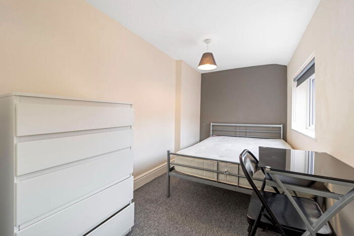 4 Bedroom Terraced House To Rent In Student House Moor Street, Lincoln, LN1