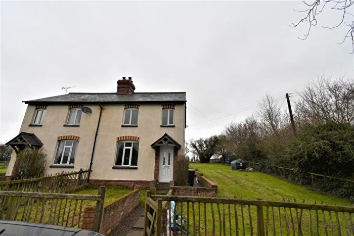 3 Bedroom Semi-Detached House To Rent In Madley, HR2