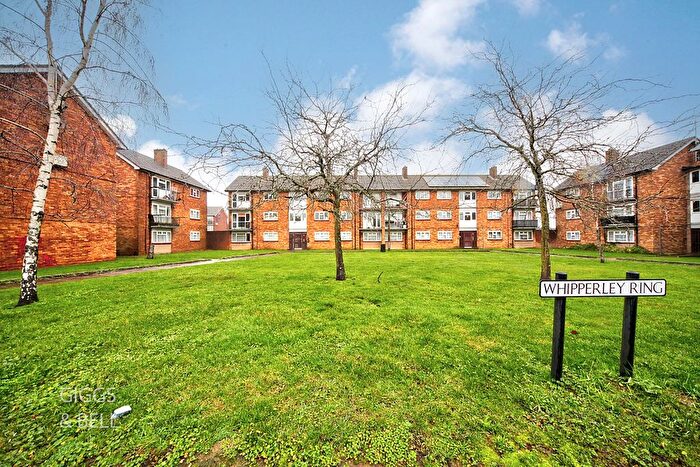 2 Bedroom Flat For Sale In Whipperley Ring, Luton, Bedfordshire, LU1