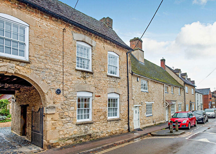 1 Bedroom Cottage To Rent In High Street, Wheatley, Oxford, OX33