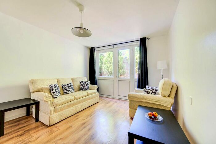 1 Bedroom Flat To Rent In Fernhead Road, St John's Wood, London, W9