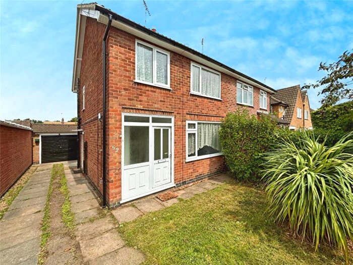 3 Bedroom Semi-Detached House To Rent In Ruskington Drive, Wigston, Leicestershire, LE18