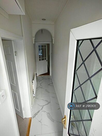 2 Bedroom Terraced House To Rent In Leek Road, Stoke-On-Trent, ST1