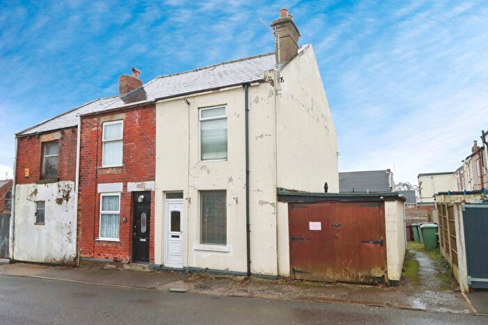 2 Bedroom End Of Terrace House For Sale In Fenton Street, Eckington, Sheffield, Derbyshire, S21