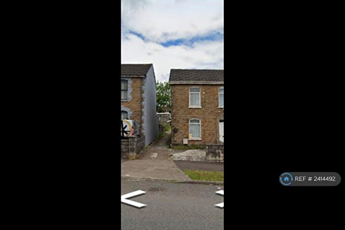 2 Bedroom Semi-Detached House To Rent In Trallwn Road, Llansamlet, Swansea, SA7