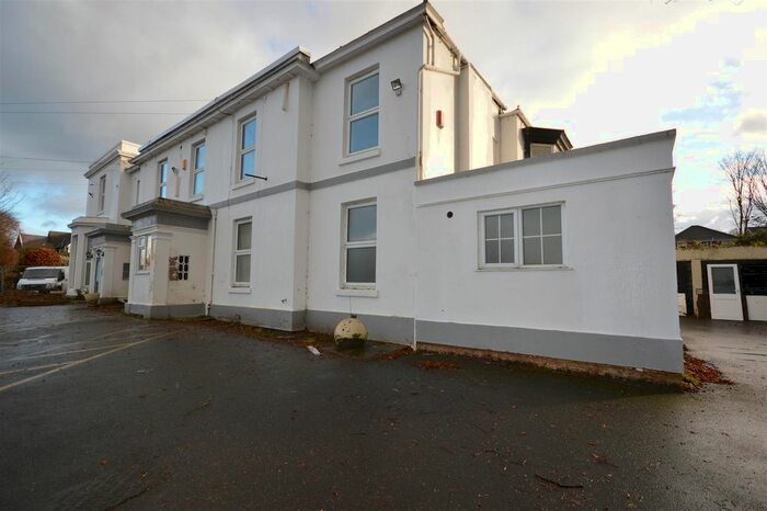 1 Bedroom Flat To Rent In Newton Road, Burton-On-Trent, DE15