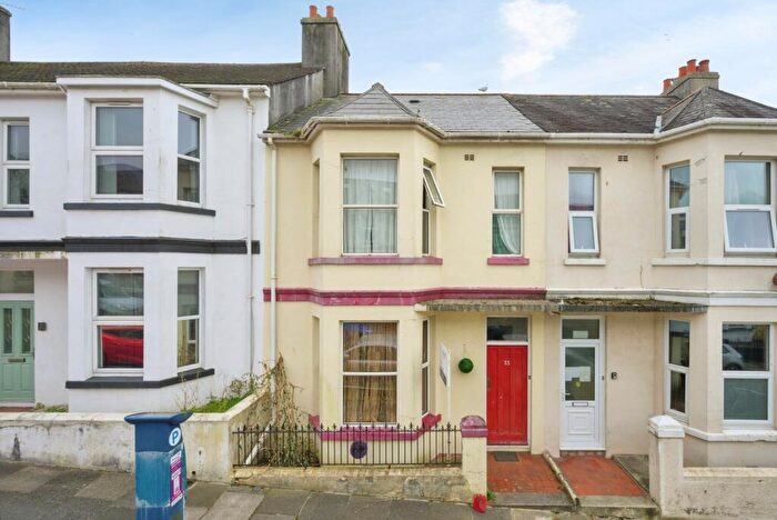3 Bedroom Terraced House For Sale In Welbeck Avenue, Plymouth, Devon, PL4