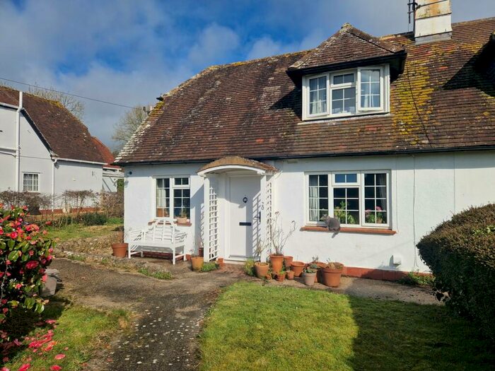 3 Bedroom Semi-Detached House For Sale In Meerhay Lane, Wootton Fitzpaine, Bridport, DT6