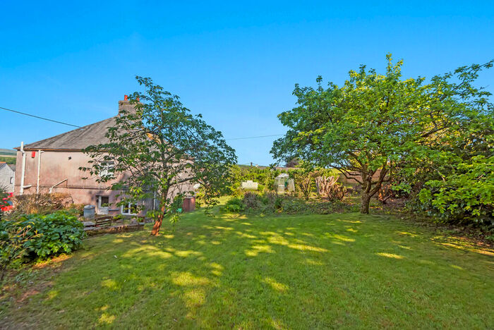 3 Bedroom Cottage For Sale In Yondertown Square, Lutton, Cornwood, PL21
