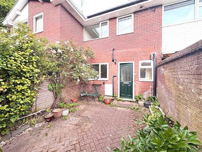 2 Bedroom Property To Rent In Ivy Mews, Chester, CH2