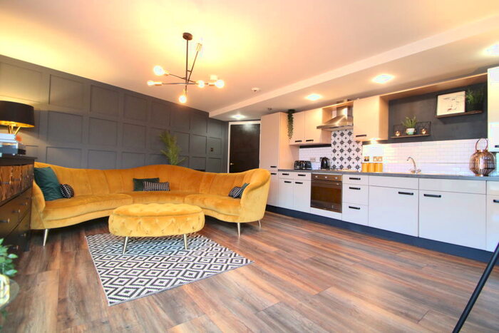 1 Bedroom Apartment To Rent In Mcphail Street, Glasgow, G40