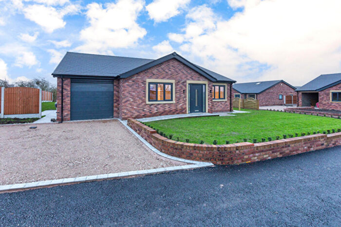 3 Bedroom Detached Bungalow For Sale In Blackpool Road, Newton With Clifton, PR4