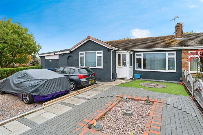 4 Bedroom Bungalow For Sale In Amners Close, Hartford, Huntingdon, Cambridgeshire, PE29