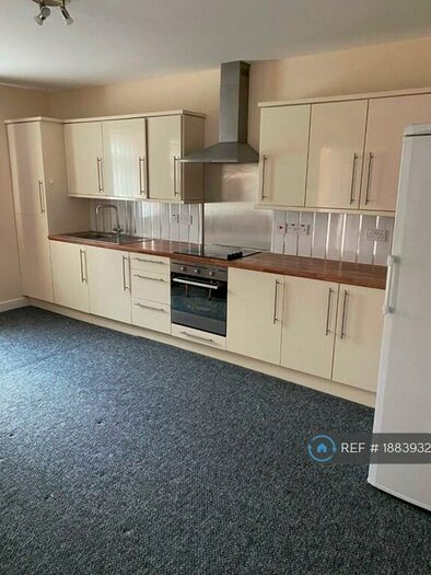 2 Bedroom Flat To Rent In Great Lime Road, Newcastle Upon Tyne, NE12