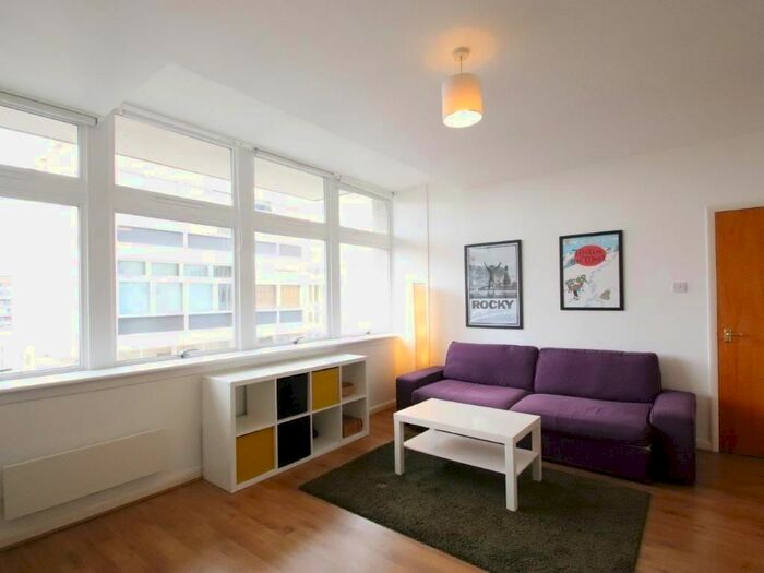 2 Bedroom Flat To Rent In Newington Causeway, London, SE1
