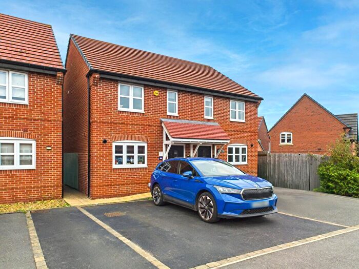 2 Bedroom Semi-Detached House For Sale In Shaldon Close, Mapperley, Nottingham, NG3