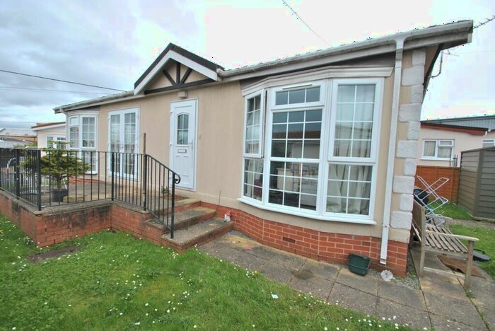 2 Bedroom Park Home For Sale In Staverton Park, Staverton, Cheltenham, GL51