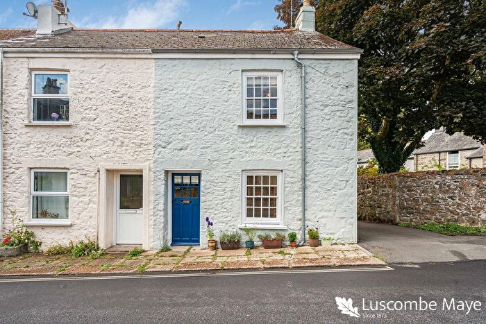 2 Bedroom Cottage For Sale In Wellington Square, South Brent, TQ10