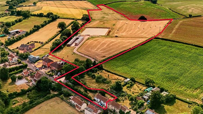 2 Bedroom Equestrian Property For Sale In Borough Post Amp; Equestrian Facilities, North Curry, Taunton, Somerset, TA3