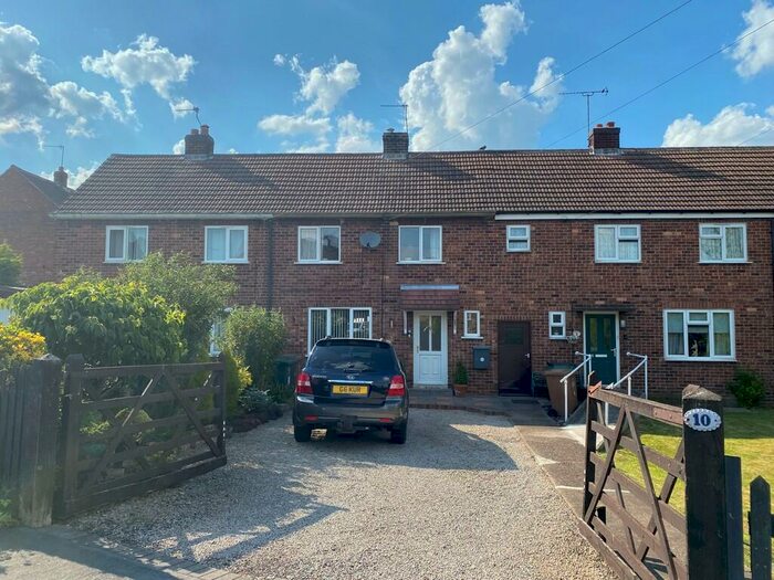 2 Bedroom Terraced House For Sale In Hawthorn Avenue, Netherseal, DE12