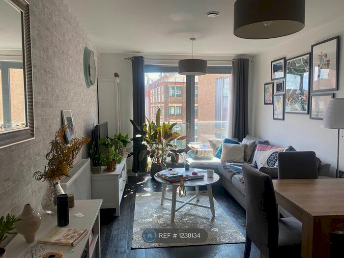 1 Bedroom Flat To Rent In Boleyn Road, London, N16