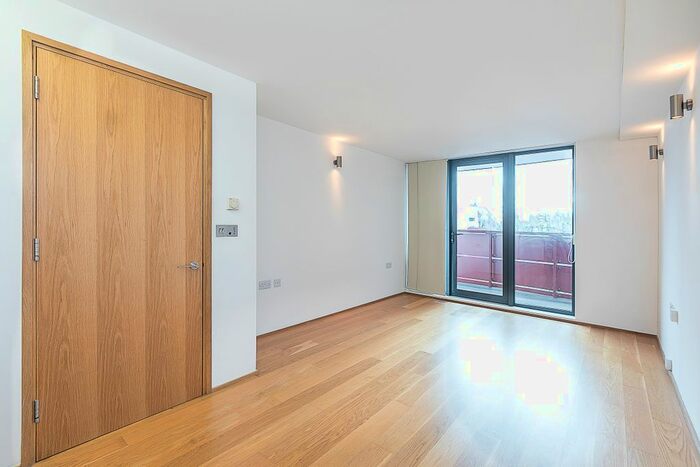 2 Bedroom Flat To Rent In Barlby Road, North Kensington, W10