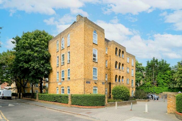 1 Bedroom Flat To Rent In Shore Place, London, E9