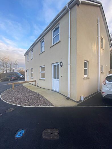 2 Bedroom Semi Detached House To Rent In Clos Y Delfryn, Tumble, Llanelli, SA14